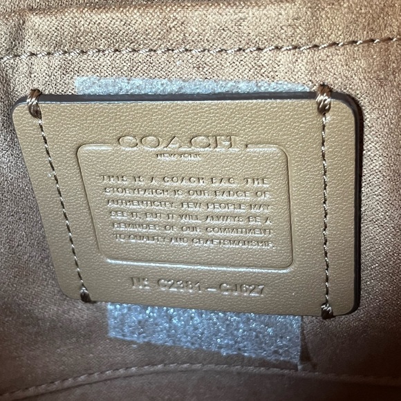 ✅Coach purse - Picture 13 of 14